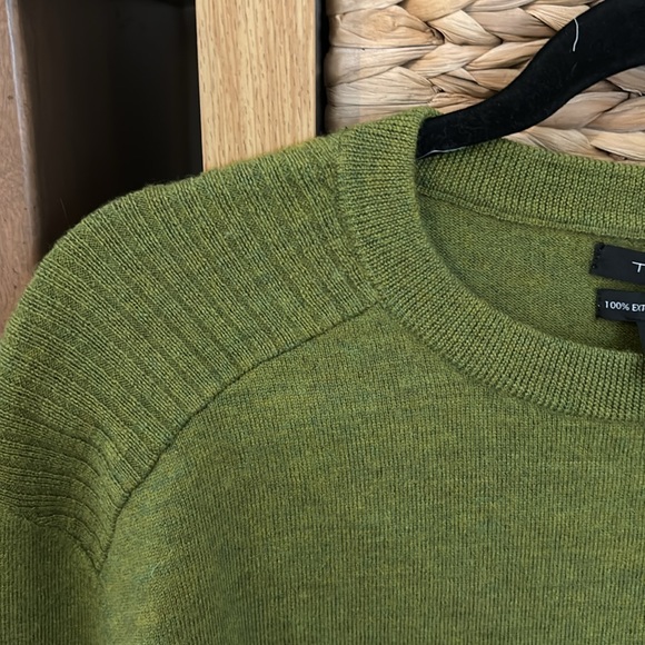 Green merino wool sweater - Picture 3 of 7
